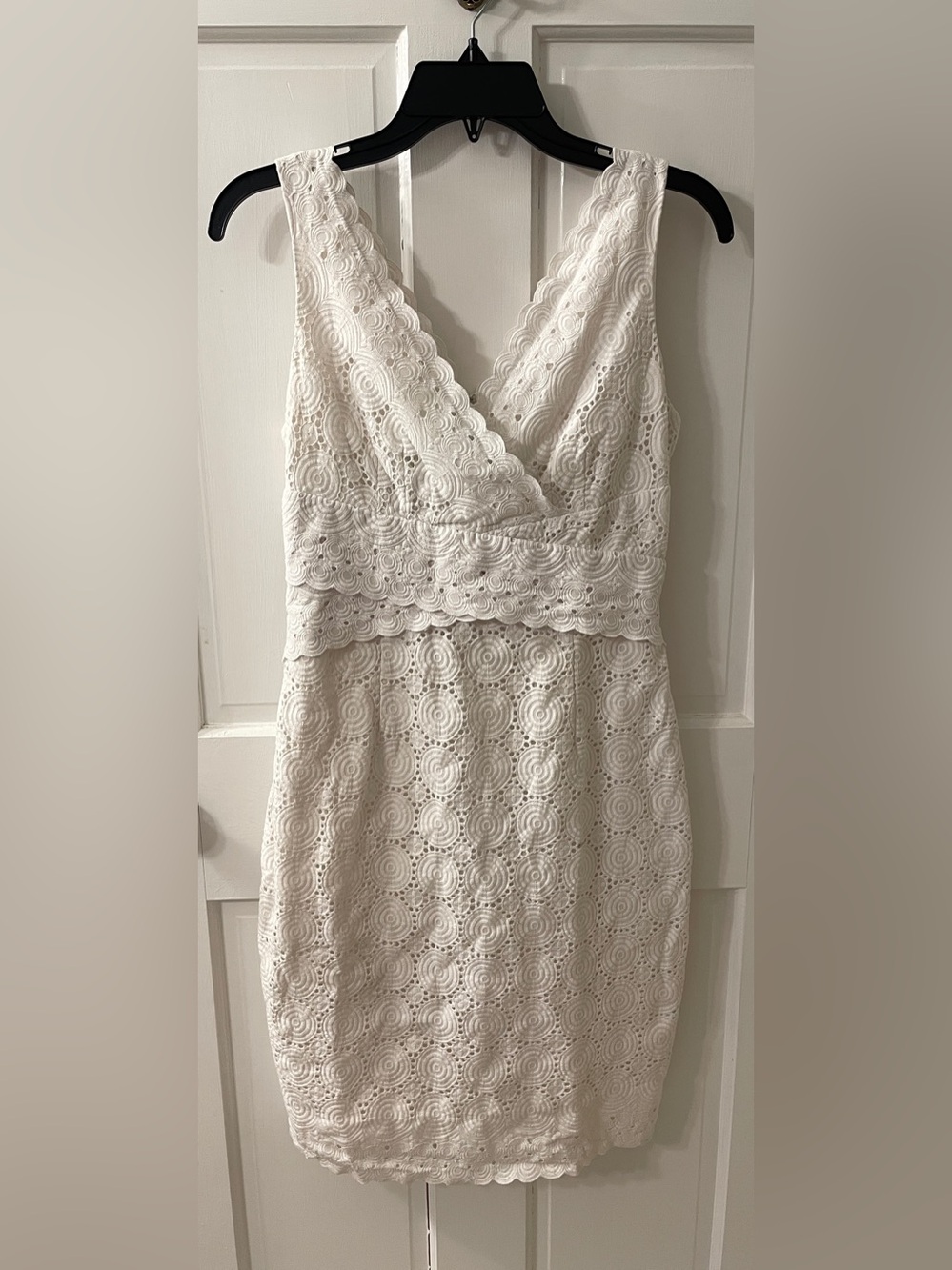 Kay Unger White Eyelet Cotton Lace Faux-Wrap Sheath Dress - Picture 2 of 10